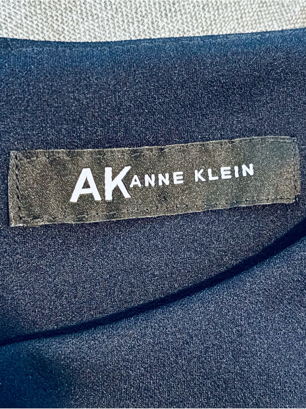Anne Klein Scallop Shift Dress in Navy - Picture 5 of 7